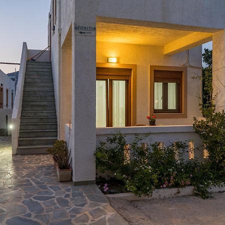 Akrotiri Apartments มากรีเยียลอส ภายนอก รูปภาพ