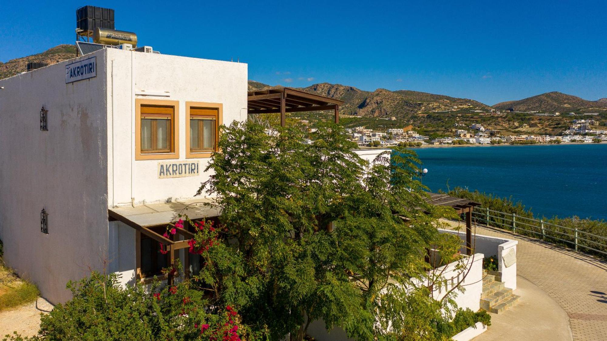 Akrotiri Apartments มากรีเยียลอส ภายนอก รูปภาพ