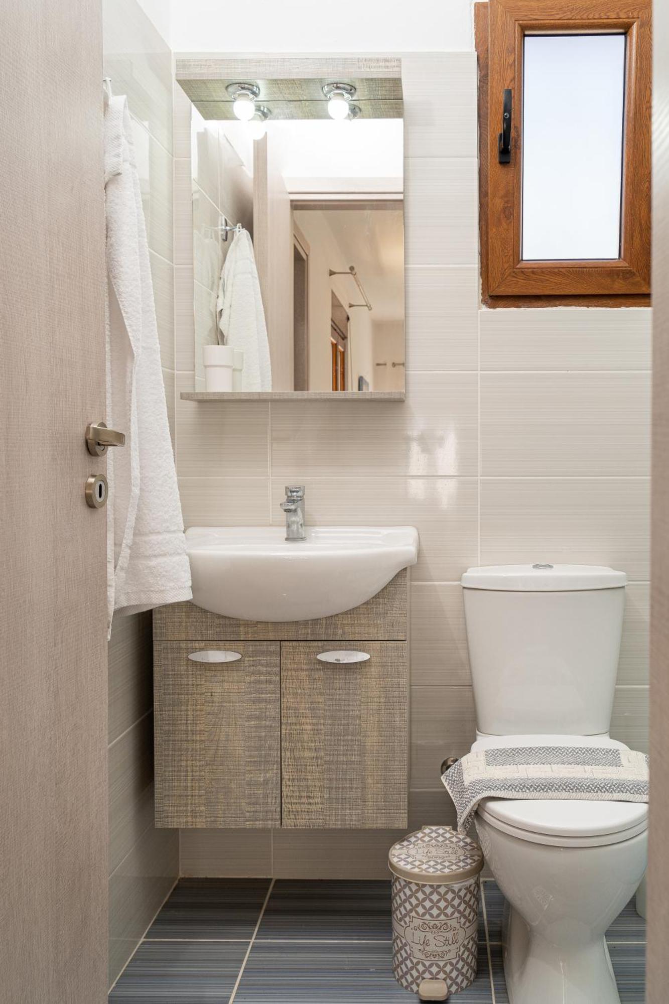 Akrotiri Apartments มากรีเยียลอส ภายนอก รูปภาพ