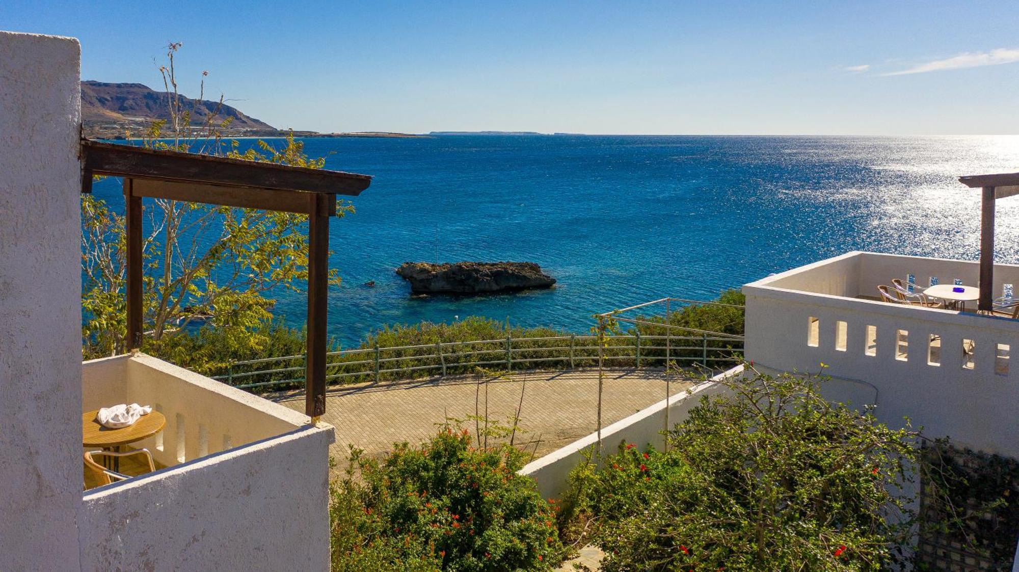 Akrotiri Apartments มากรีเยียลอส ภายนอก รูปภาพ