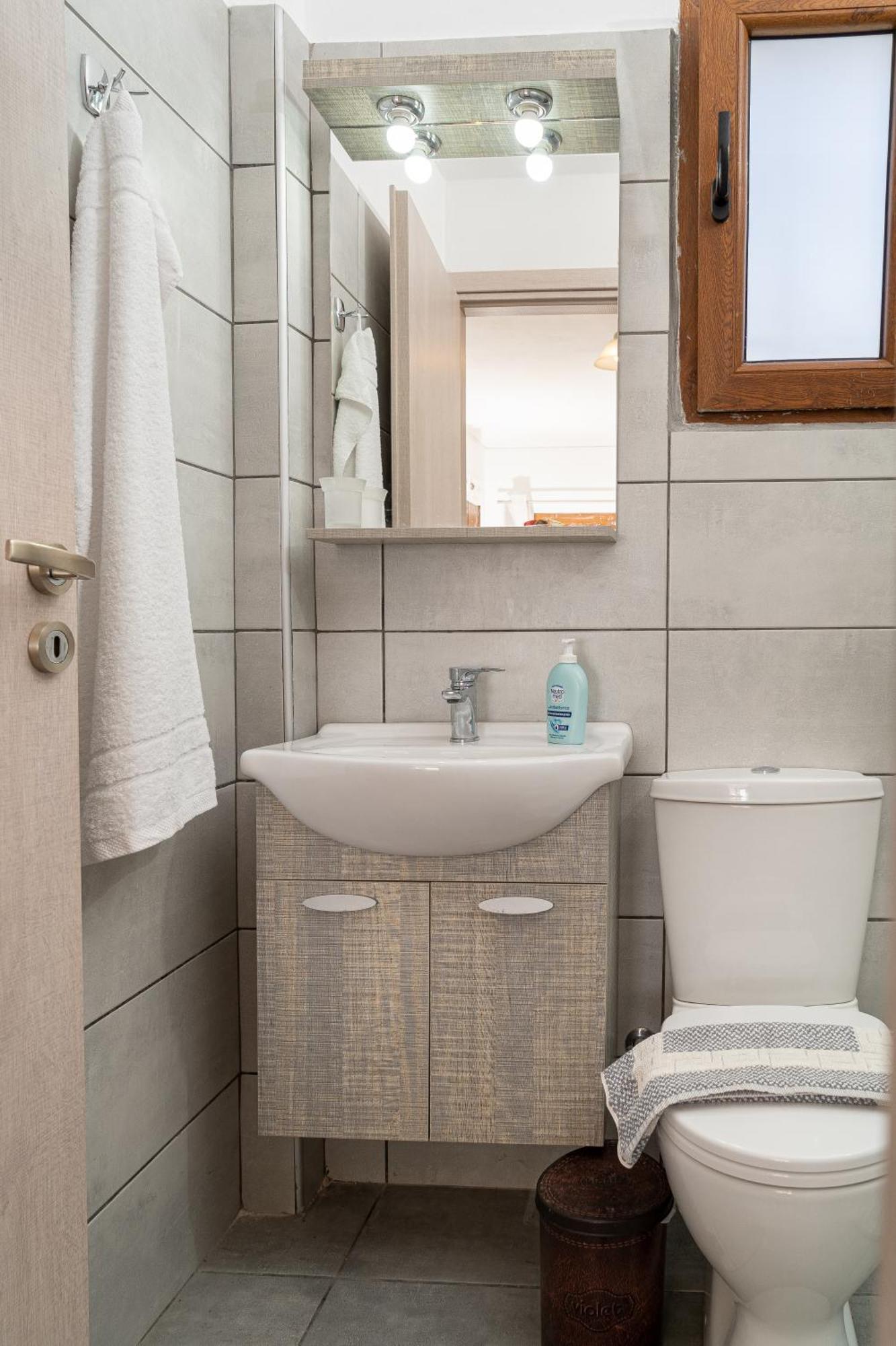 Akrotiri Apartments มากรีเยียลอส ภายนอก รูปภาพ